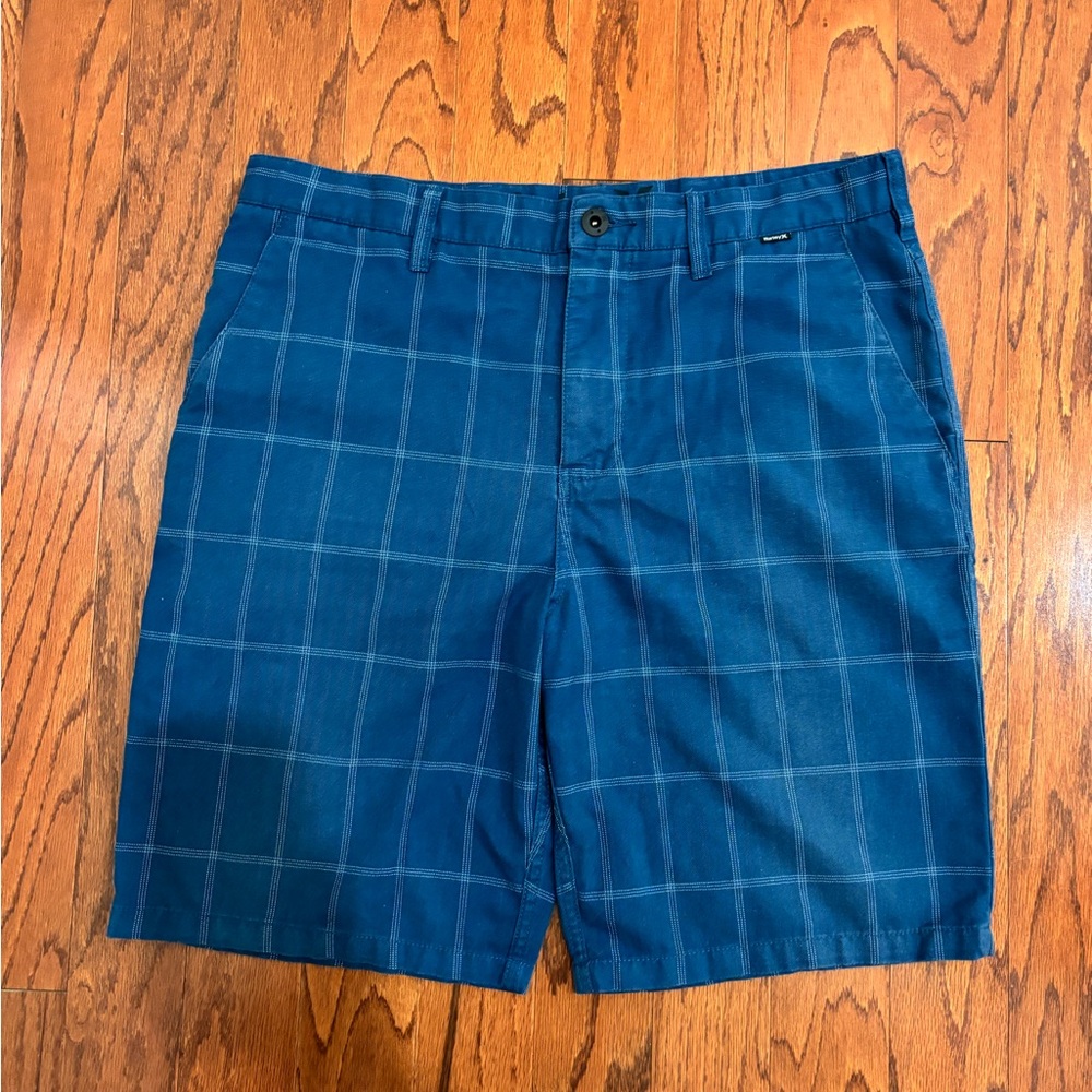 Hurley Men's Navy Plaid Flat Front Shorts